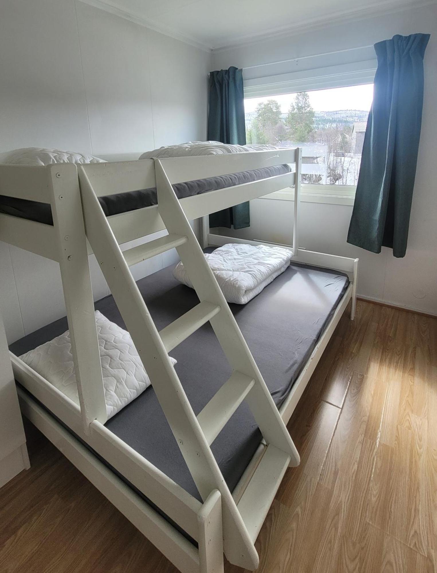 Oen Turistsenter Cottages يالو الغرفة الصورة